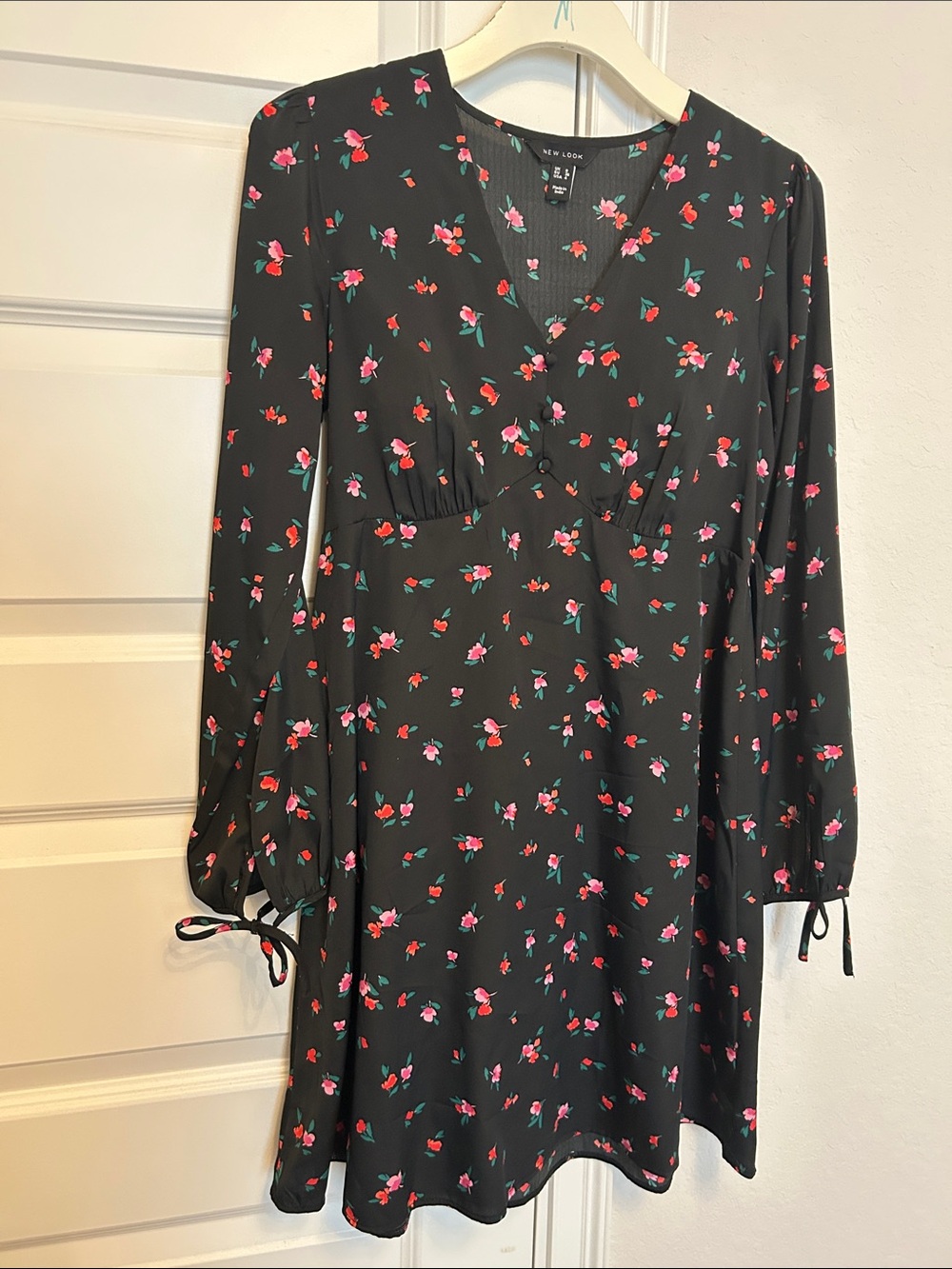 New Look Black Long Sleeve Floral Empire Babydoll Dress